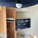 Ibis Lyon Est מלון ברון