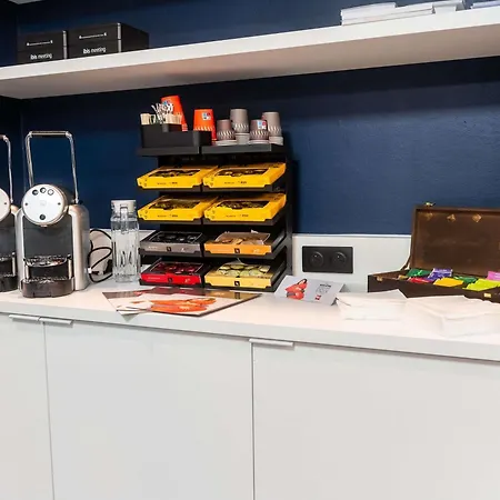 Hotel Ibis Lyon Est 3*
