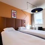 Ibis Lyon Est Hotell Bron