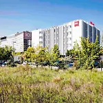 Ibis Lyon Est ホテル ブロン