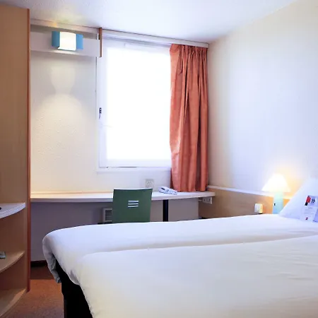 Ibis Lyon Est