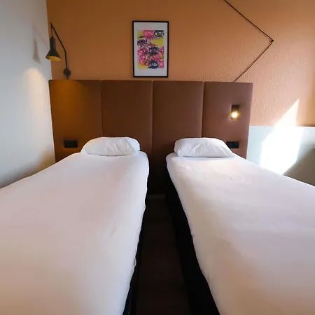 Otel Ibis Lyon Est
