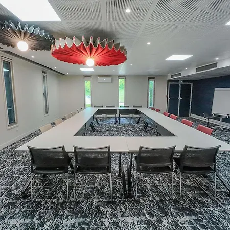 Hotel Ibis Lyon Est 3*