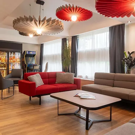 Hotel Ibis Lyon Est Bron