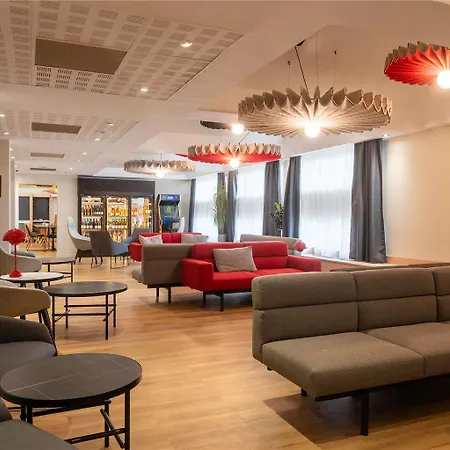 Ibis Lyon Est 3* Bron