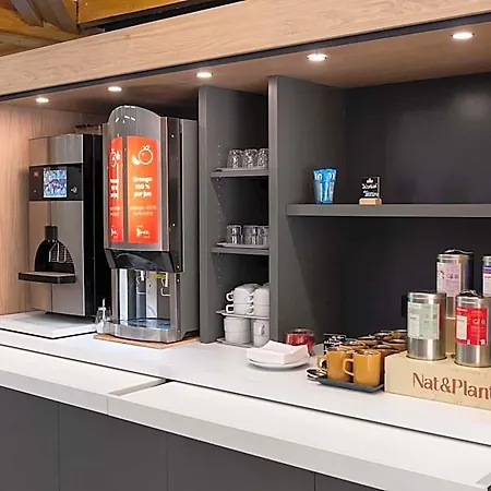 Hotel Ibis Lyon Est