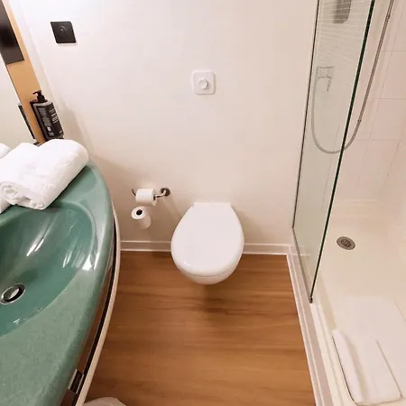 Szálloda Ibis Lyon Est 3*