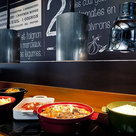 Ibis Lyon Est فندق بْرو