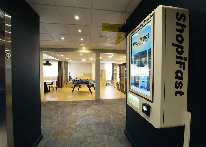 Ibis Lyon Est 3*