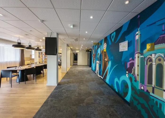 Ibis Lyon Est