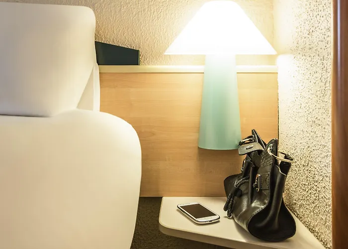 Ibis Lyon Est Szálloda