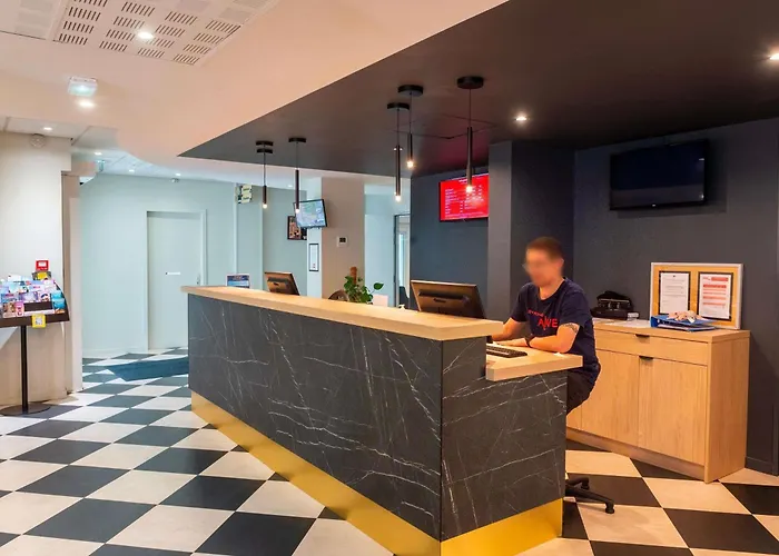 Ibis Lyon Est 3* Bron