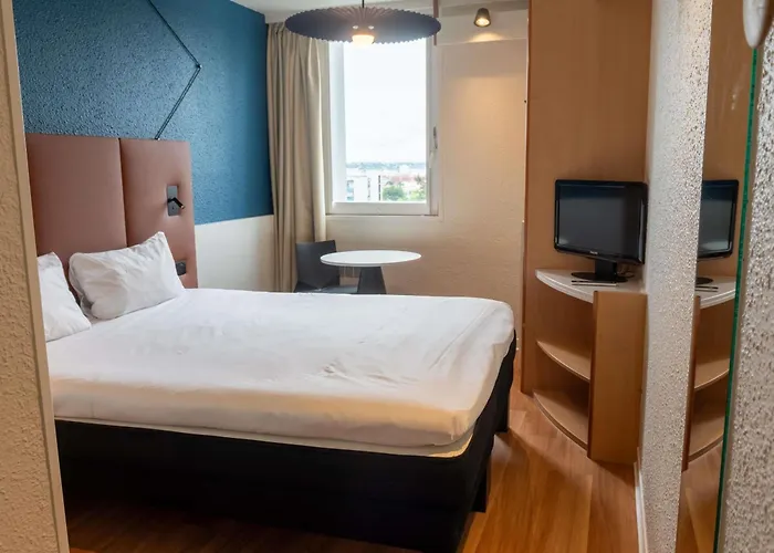 Ibis Lyon Est
