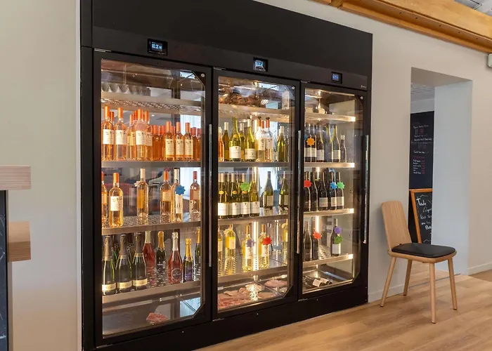 Ibis Lyon Est 3* Bron