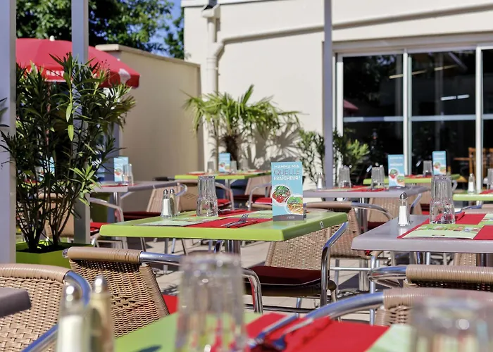 Hotel Ibis Lyon Est Bron