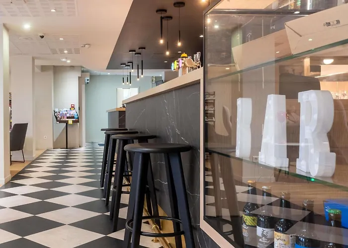 Hotel Ibis Lyon Est 3*