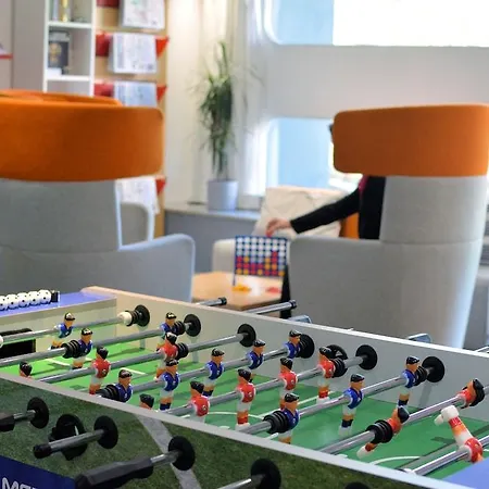 Hotel Ibis Lyon Est Bron