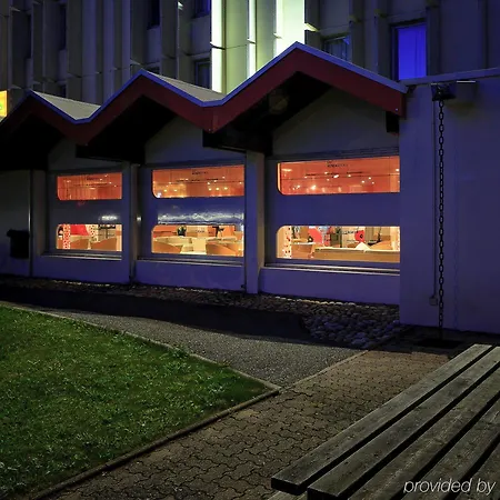 Ibis Lyon Est Hotel 3*